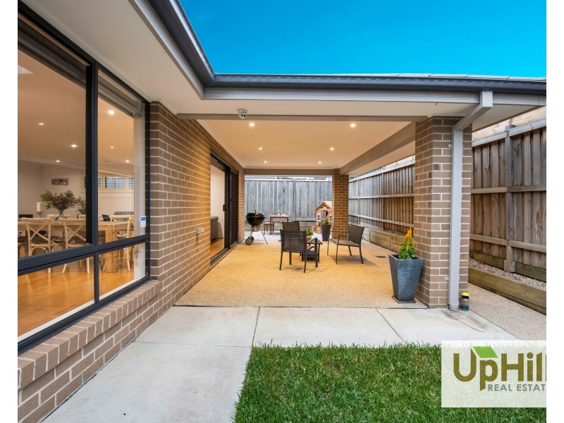 3 Kenyan Avenue, Clyde VIC 3978