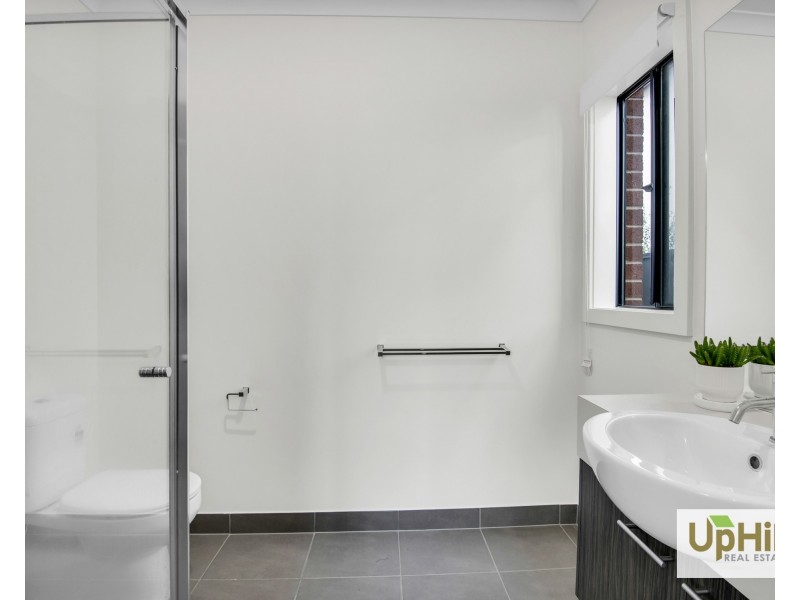 111 Yaralla Circuit, Clyde VIC 3978