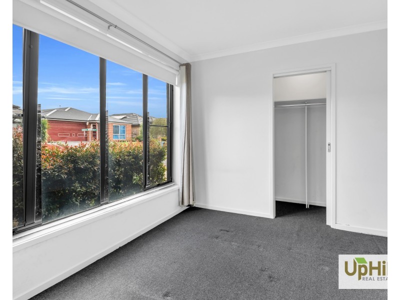 13 Marwedel Avenue, Clyde North VIC 3978