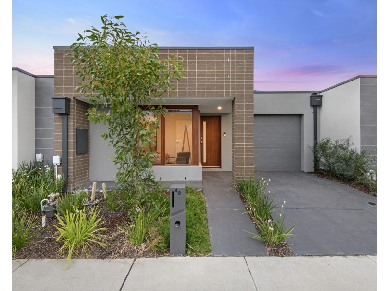 42 Kaduna Drive, Officer South VIC 3809