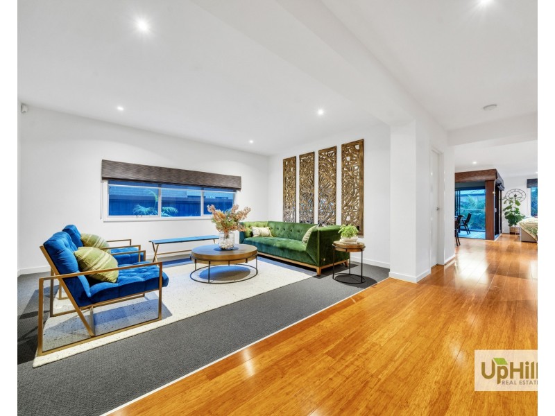 9 Goldsborough Drive, Officer VIC 3809