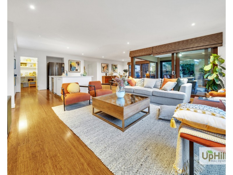 9 Goldsborough Drive, Officer VIC 3809