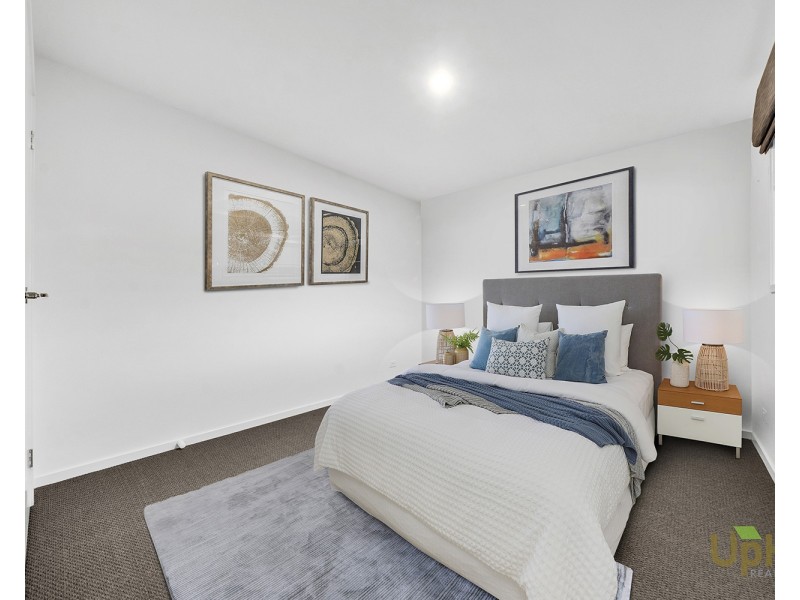 9 Goldsborough Drive, Officer VIC 3809