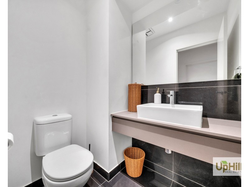 9 Goldsborough Drive, Officer VIC 3809