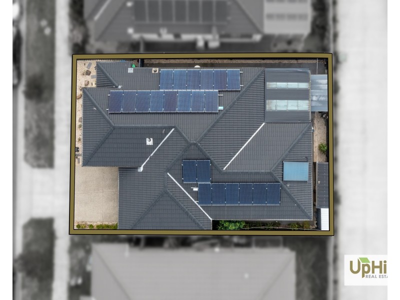 8 Dexter Crescent, Clyde North VIC 3978