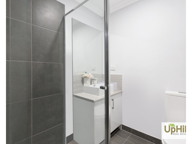 13 Arkbar Crescent, Clyde North VIC 3978