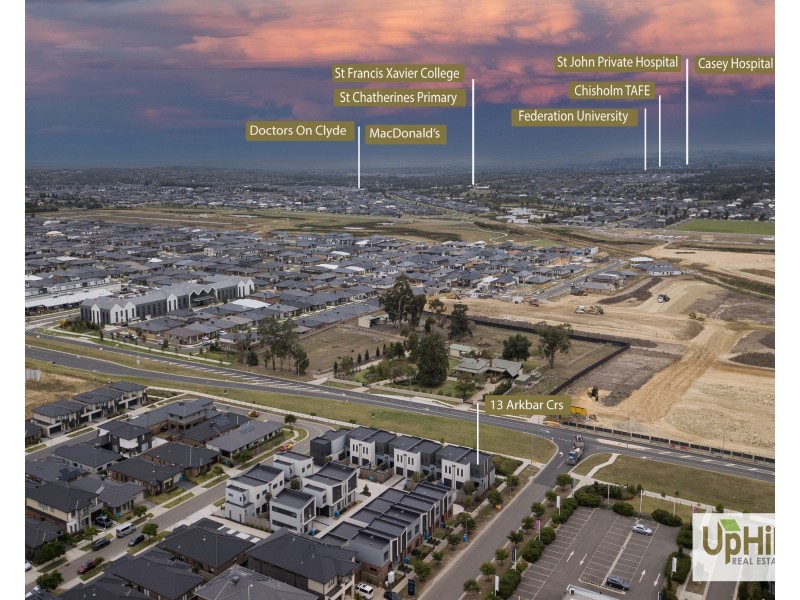 13 Arkbar Crescent, Clyde North VIC 3978