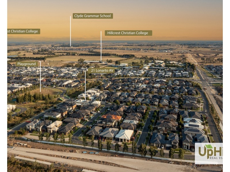 21 Lonarto Avenue, Clyde North VIC 3978