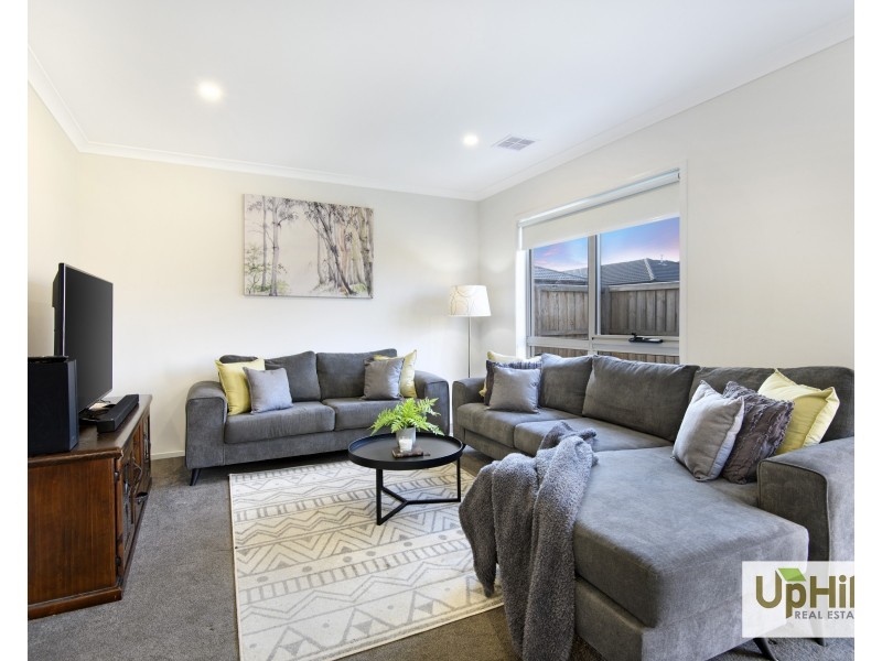 64 Babar Drive, Officer VIC 3809