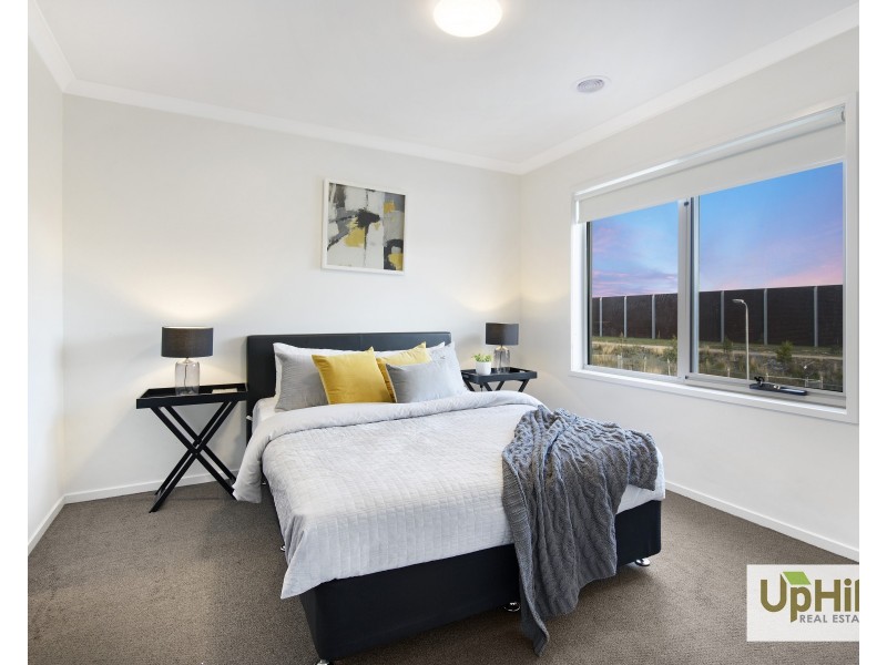 64 Babar Drive, Officer VIC 3809