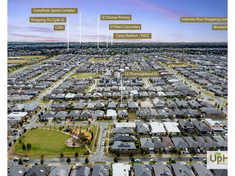 18 Thoroughbred Drive, Clyde North VIC 3978