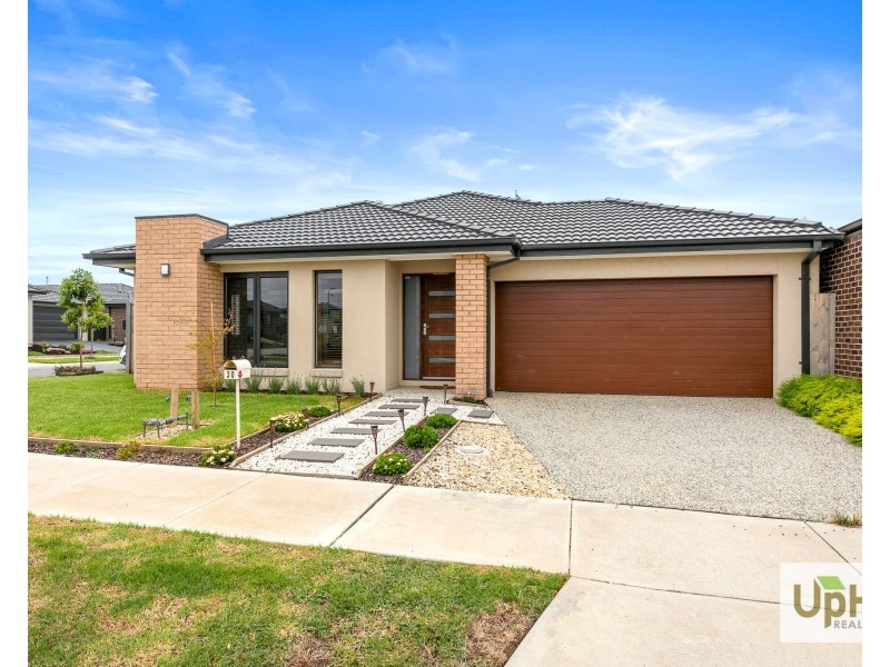 30 Lace Monitor Circuit, Clyde North VIC 3978