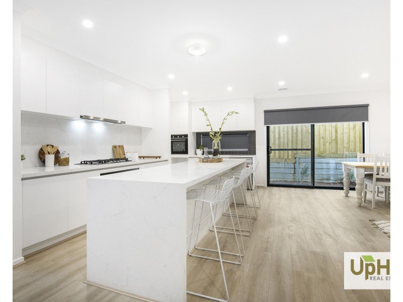 9 Clearfell Street, Officer VIC 3809