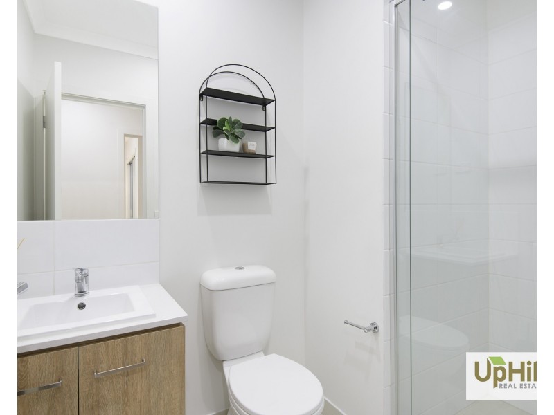 7 Atica Walk, Clyde North VIC 3978