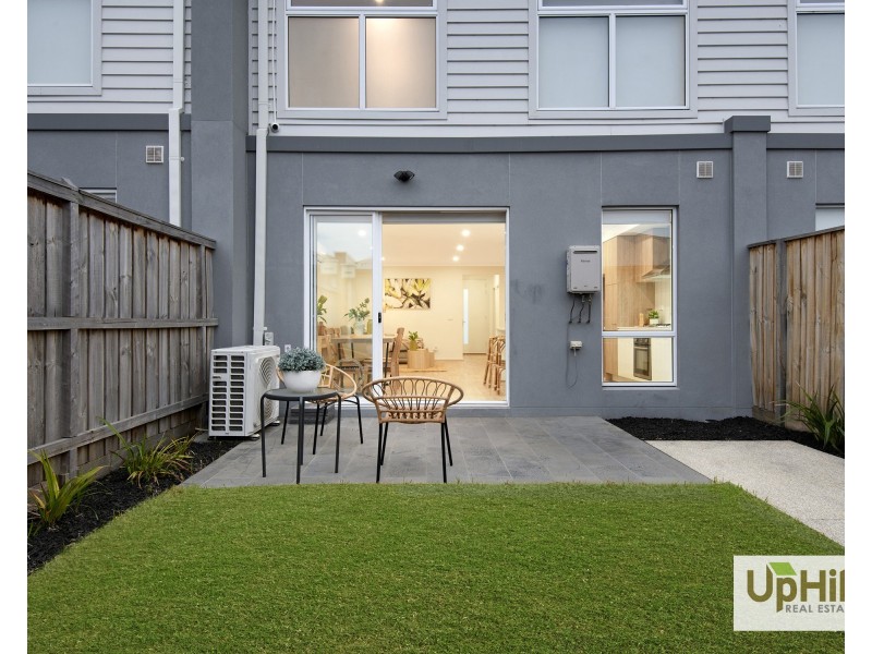 7 Atica Walk, Clyde North VIC 3978