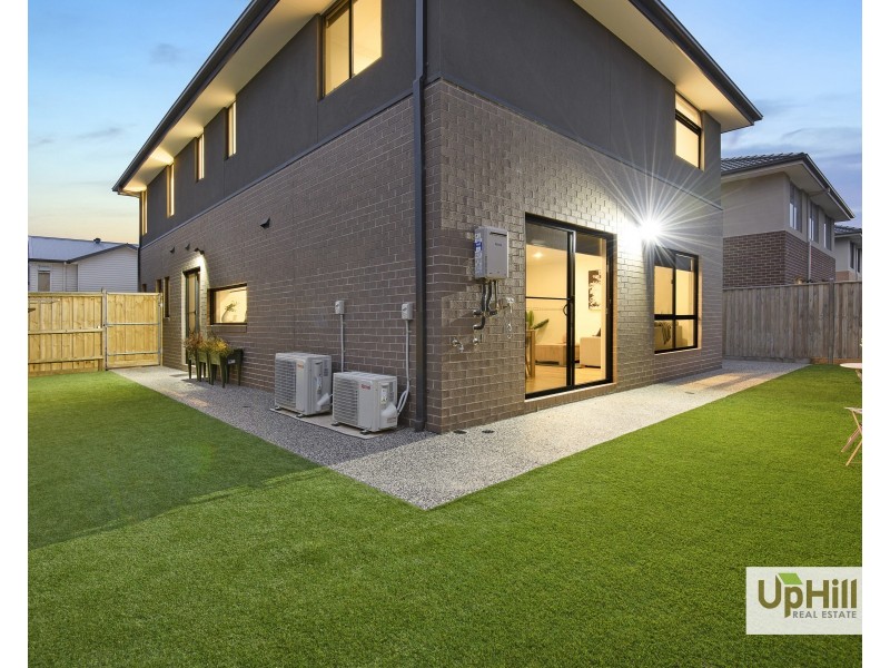 7 Sutil Drive, Clyde North VIC 3978