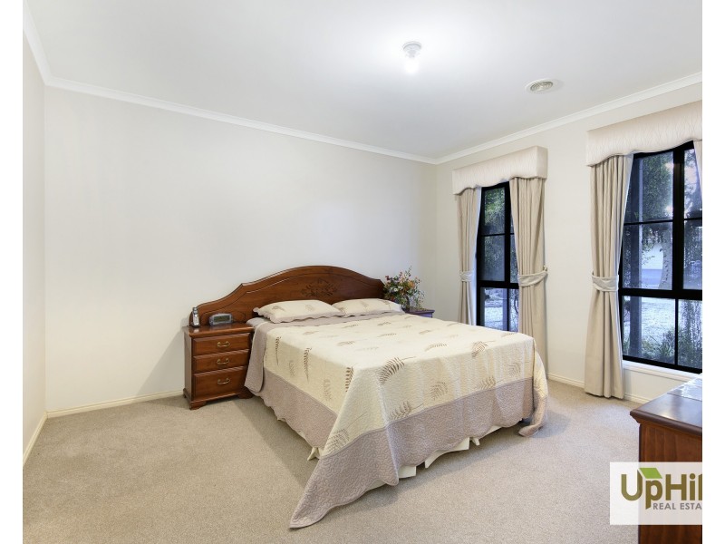 11 Lexton Street, Narre Warren South VIC 3805