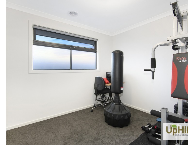 6 Evica Road, Clyde North VIC 3978