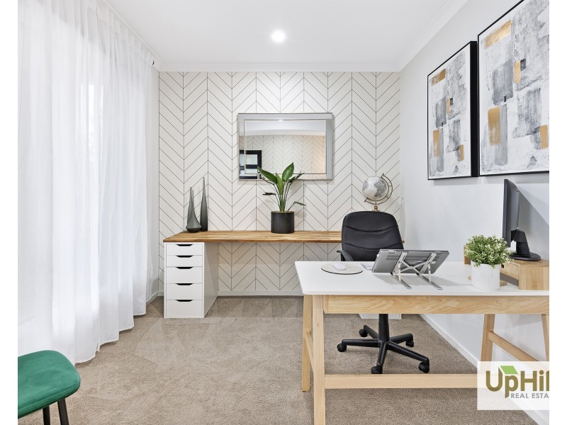 14 Kelan Street, Clyde North VIC 3978