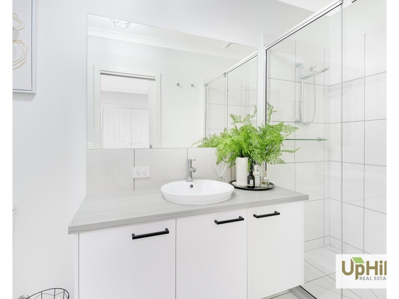 14 Kelan Street, Clyde North VIC 3978