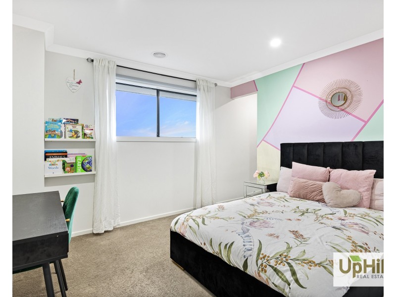 14 Kelan Street, Clyde North VIC 3978