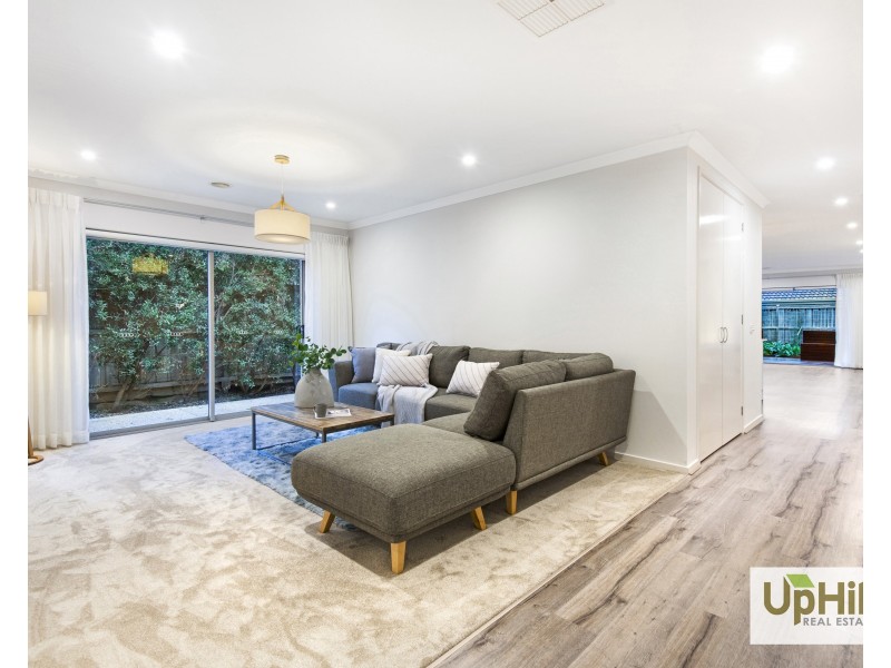 16 Mernoo Avenue, Clyde North VIC 3978