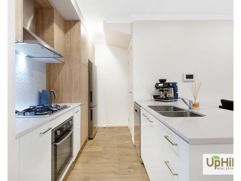 8 Hacienda Lane, Clyde North VIC 3978