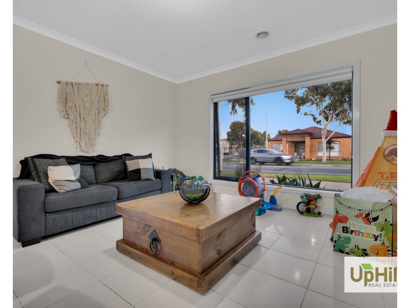 74 FIORELLI BOULEVARD, Cranbourne East VIC 3977