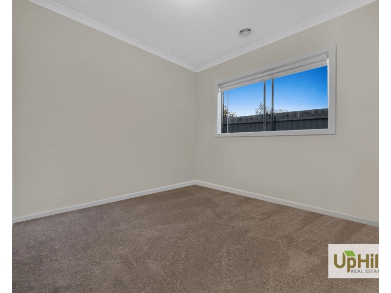 74 FIORELLI BOULEVARD, Cranbourne East VIC 3977