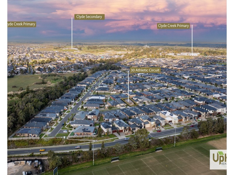 30 Athletic Circuit, Clyde VIC 3978