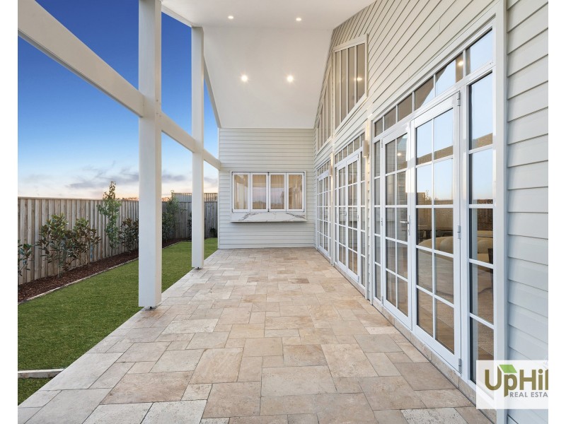 28 Clements street, Officer South VIC 3809