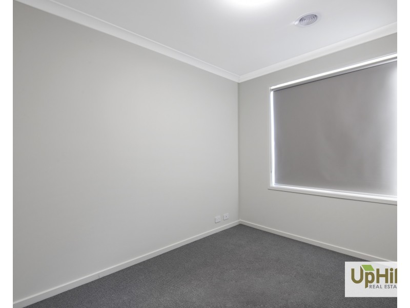 11  Goodwill Road, Clyde North VIC 3978