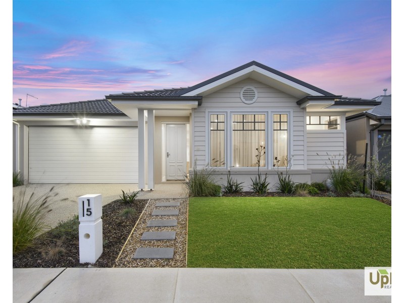 15 Aegean Street, Clyde North VIC 3978