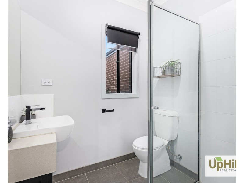 19 Adriatic Circuit, Clyde VIC 3978