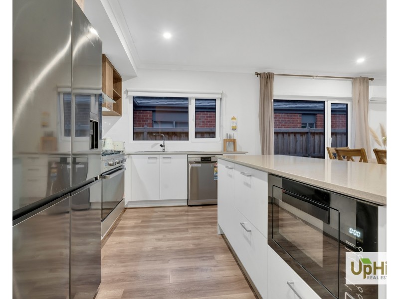 22 Alicante Street, Clyde VIC 3978