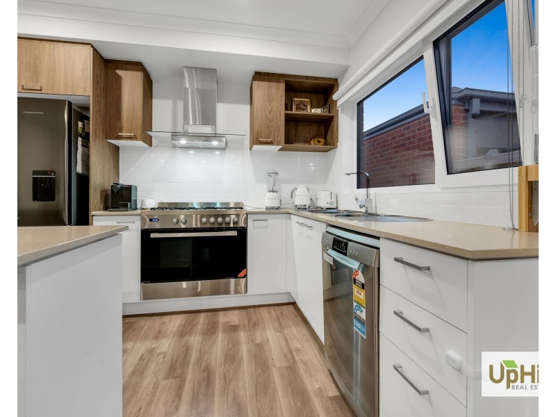 22 Alicante Street, Clyde VIC 3978