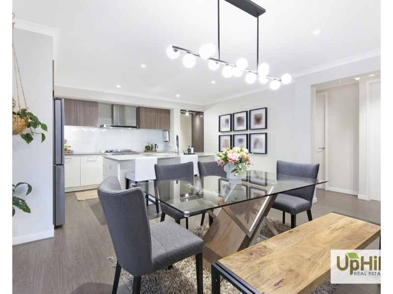19 Destiny Drive, Cranbourne North VIC 3977