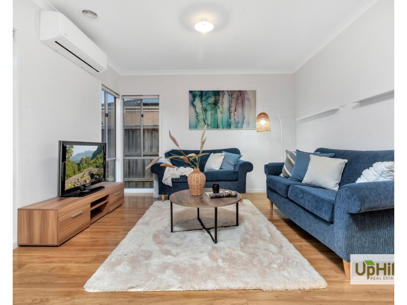 9 Pyrenees Road, Clyde VIC 3978