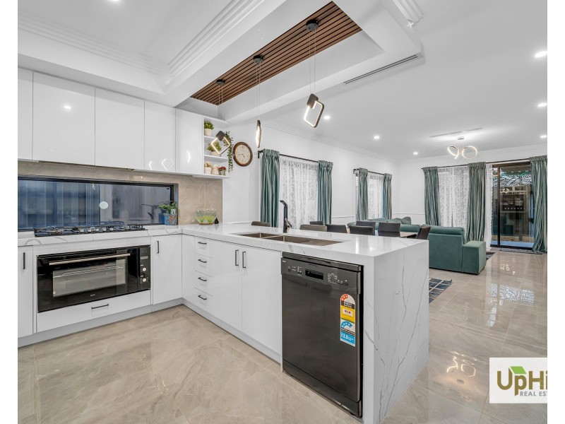 5 Ashburton Avenue, Clyde VIC 3978