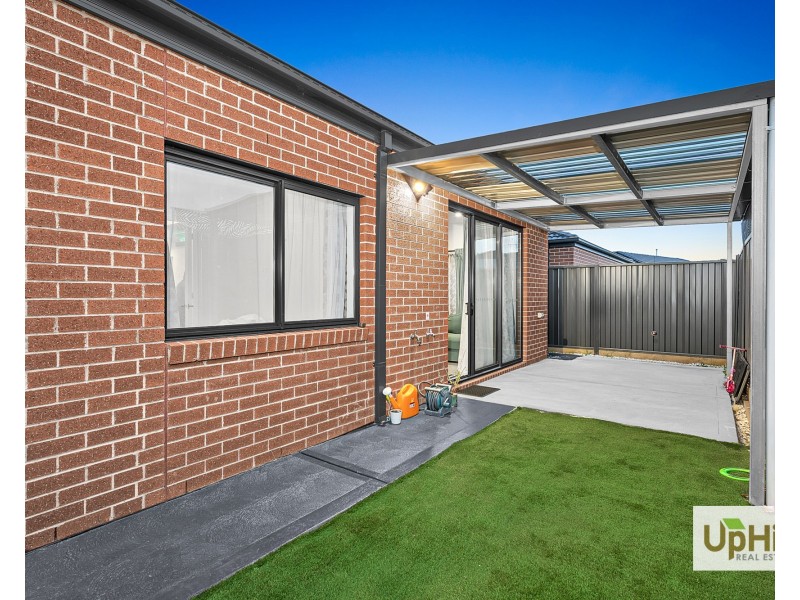 5 Ashburton Avenue, Clyde VIC 3978