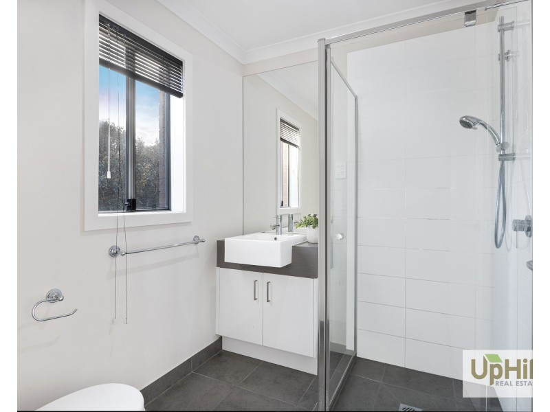 129 Everlasting Boulevard, Cranbourne West VIC 3977