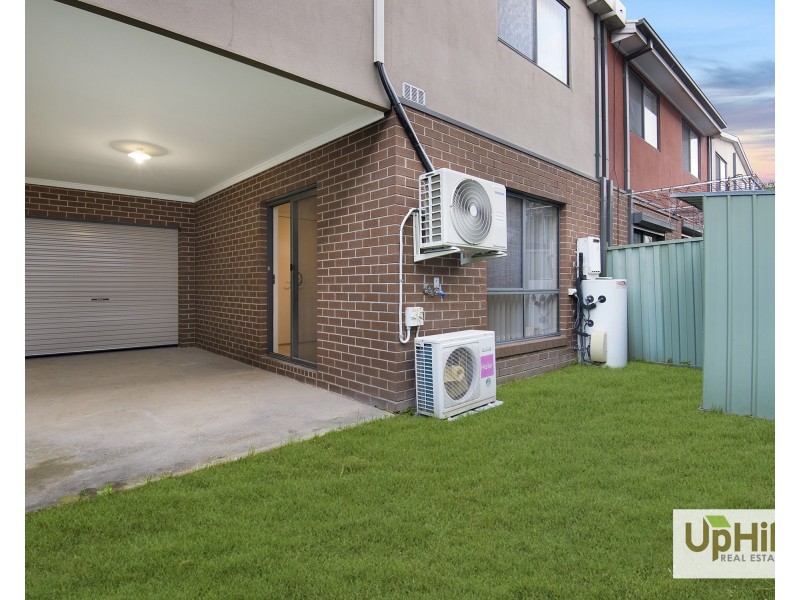 4/180 Henry Road, Pakenham VIC 3810