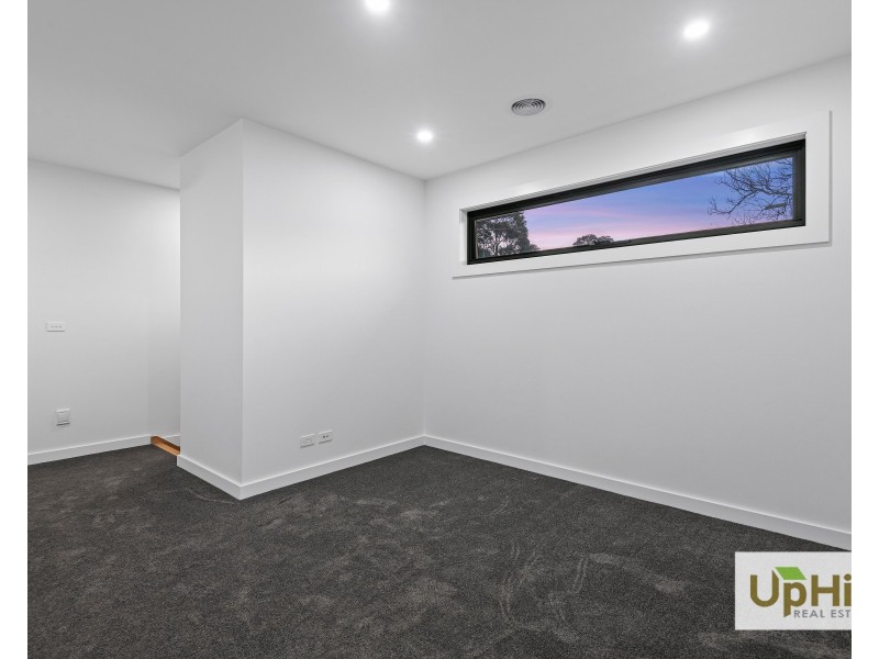 3/35 Manuka Road, Berwick VIC 3806