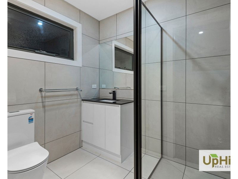 3/35 Manuka Road, Berwick VIC 3806