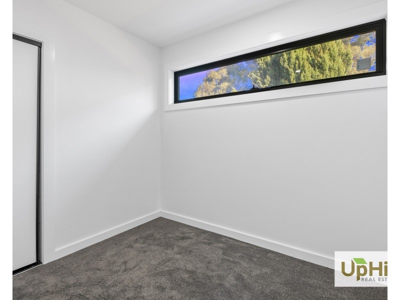 1/35 Manuka Road, Berwick VIC 3806