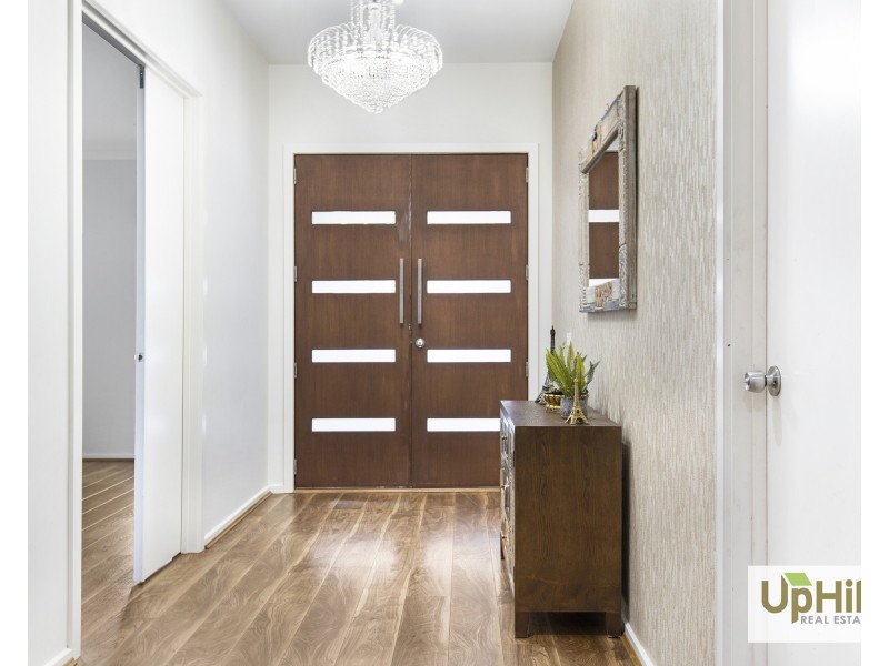 56 Glenrose Boulevard, Clyde North VIC 3978