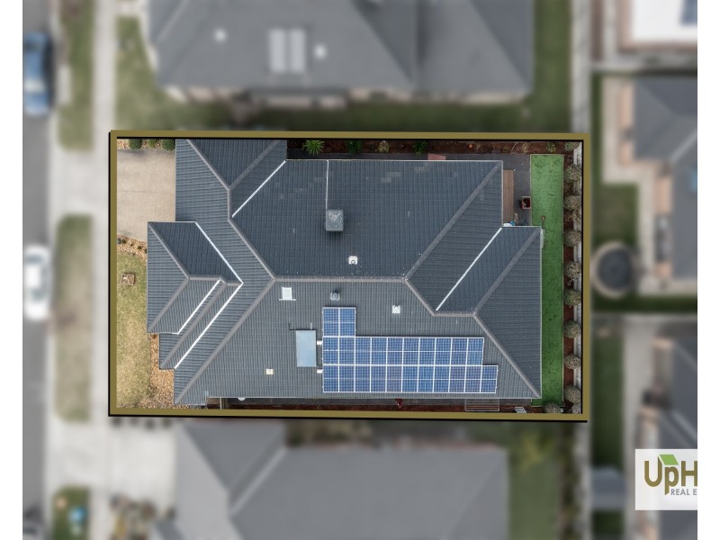 56 Glenrose Boulevard, Clyde North VIC 3978