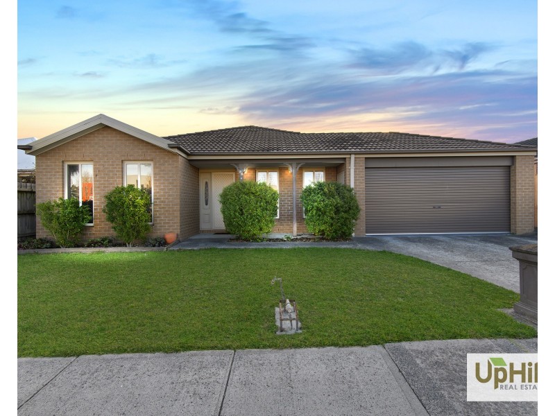 28 Webster Way, Pakenham VIC 3810