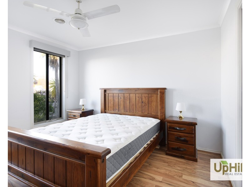 28 Webster Way, Pakenham VIC 3810