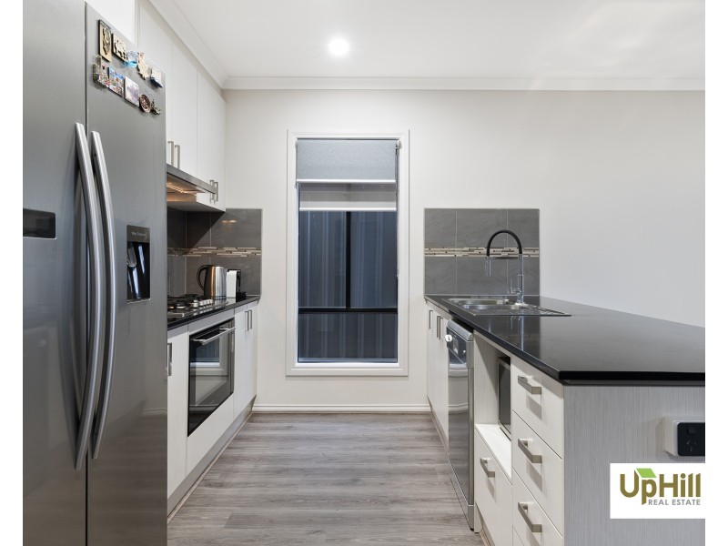 53 Galveston Road, Clyde VIC 3978